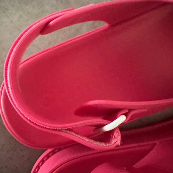 Chanel slides - Picture 2 of 4